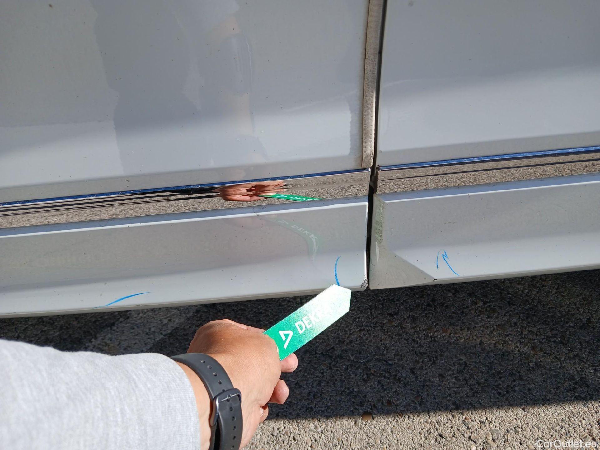  Volkswagen  Tiguan VOLKSWAGEN  Allspace / 2017 / 5P / todoterreno Sport 2.0 TDI 147kW (200CV) 4Motion DSG #21