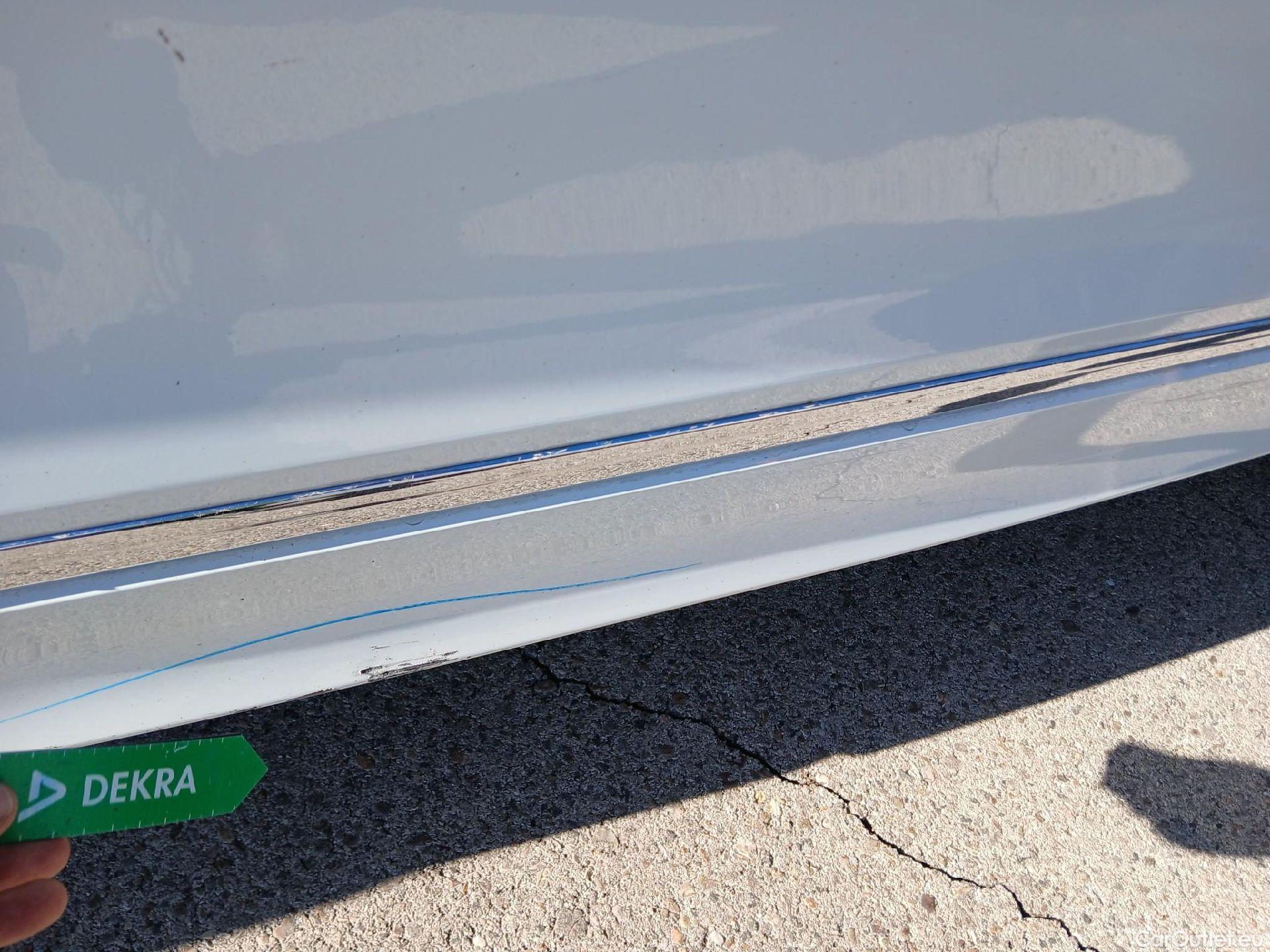  Volkswagen  Tiguan VOLKSWAGEN  Allspace / 2017 / 5P / todoterreno Sport 2.0 TDI 147kW (200CV) 4Motion DSG #45