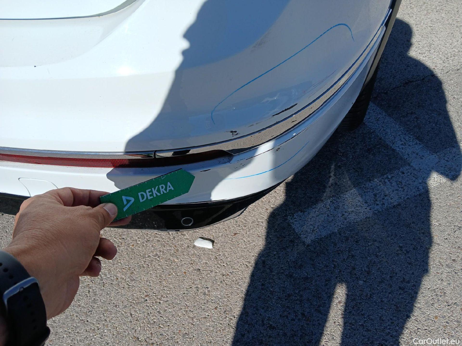  Volkswagen  Tiguan VOLKSWAGEN  Allspace / 2017 / 5P / todoterreno Sport 2.0 TDI 147kW (200CV) 4Motion DSG #32