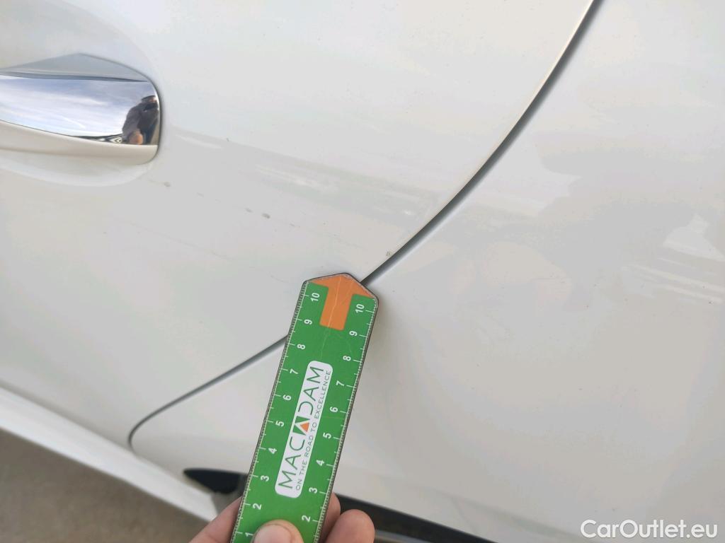  Mercedes  CLA-Klasse MERCEDES-BENZ Clase CLA / 2019 / 4P / coupé CLA 200 D DCT #10