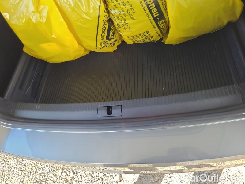  Skoda  Superb  2 (2008) Supe.FL2.0TDI 110 Ambition AT #17