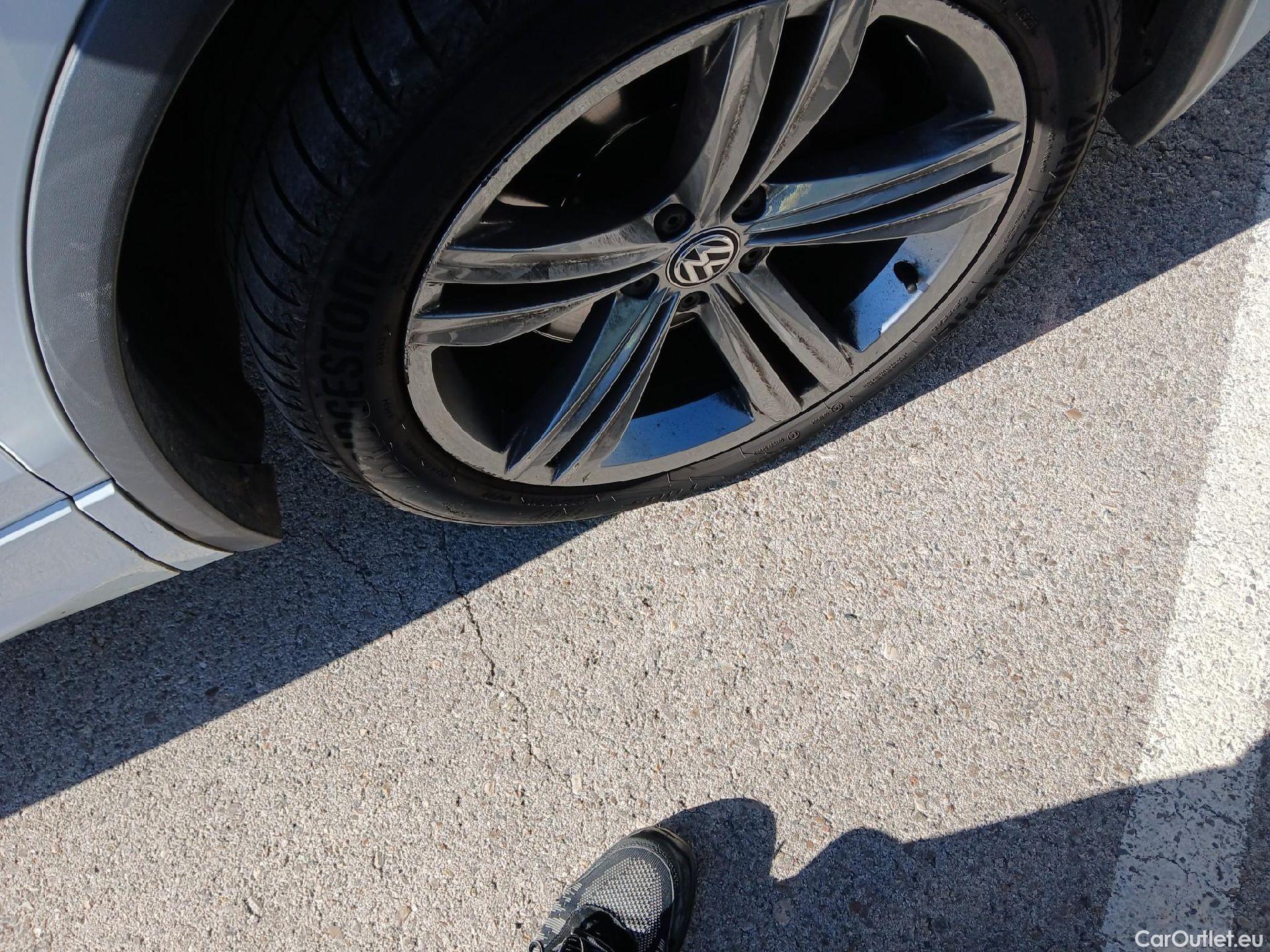  Volkswagen  Tiguan VOLKSWAGEN  Allspace / 2017 / 5P / todoterreno Sport 2.0 TDI 147kW (200CV) 4Motion DSG #7