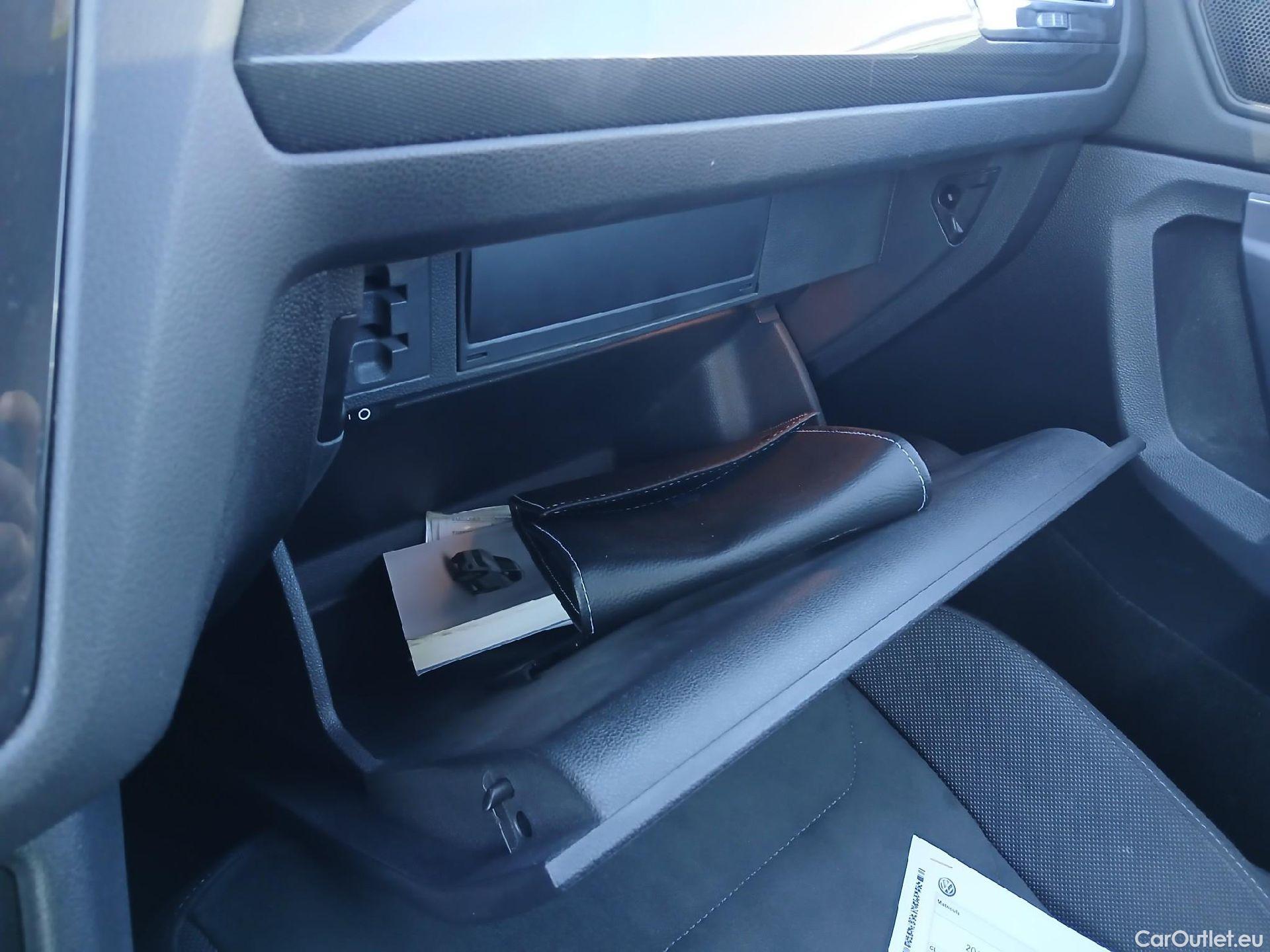  Volkswagen  Tiguan VOLKSWAGEN  Allspace / 2017 / 5P / todoterreno Sport 2.0 TDI 147kW (200CV) 4Motion DSG #1