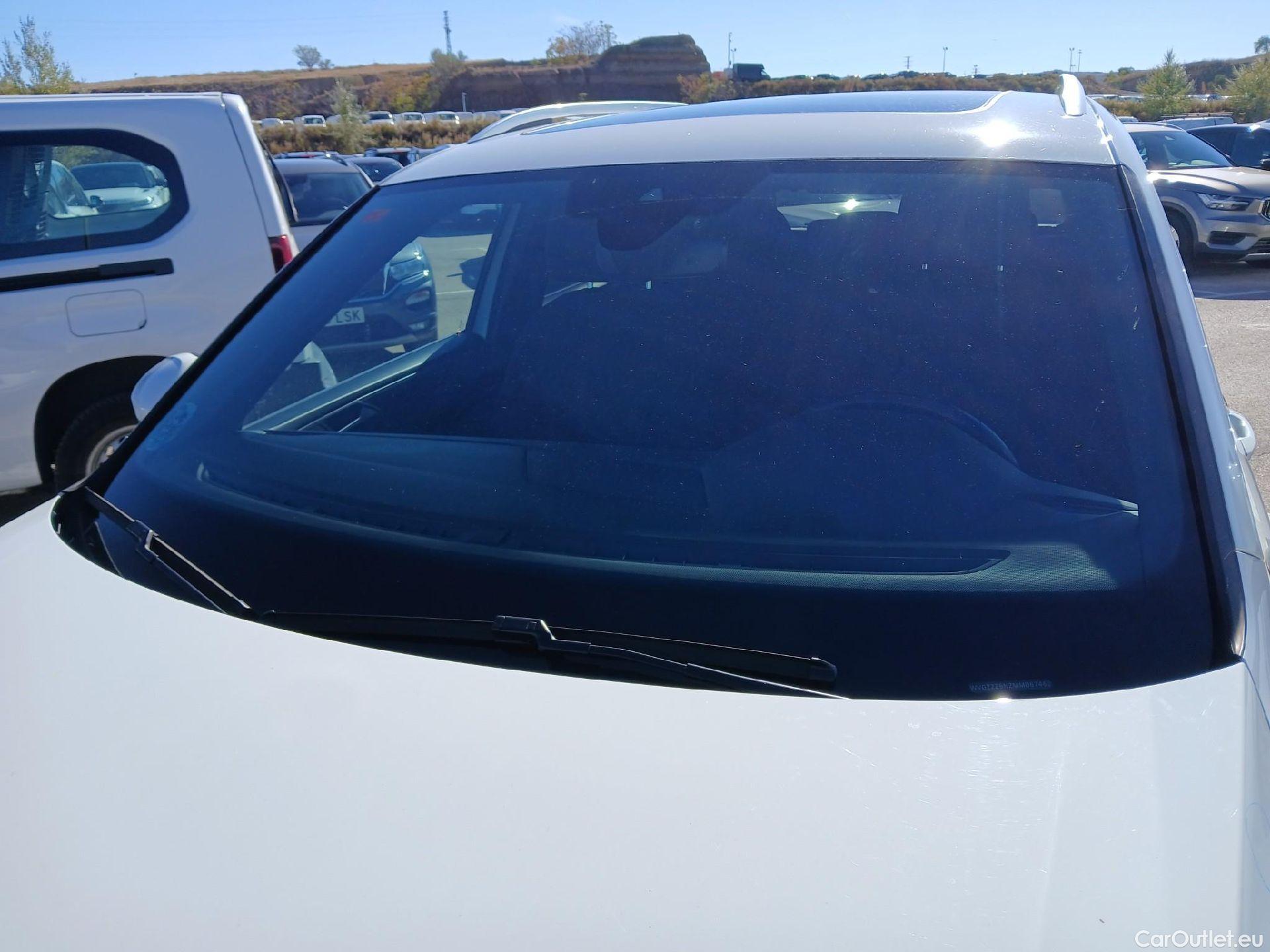  Volkswagen  Tiguan VOLKSWAGEN  Allspace / 2017 / 5P / todoterreno Sport 2.0 TDI 147kW (200CV) 4Motion DSG #16