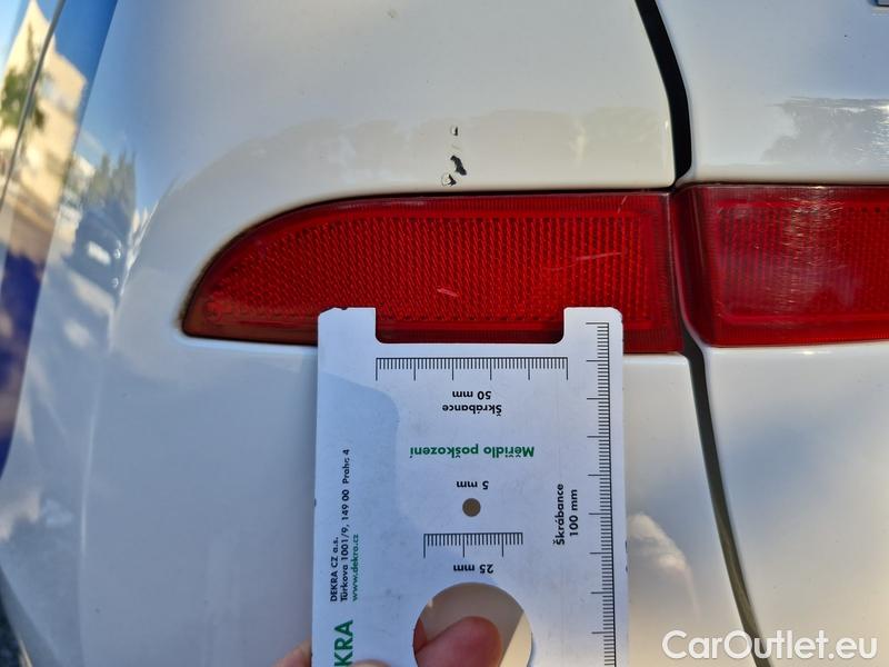  Hyundai  i30   cw (PD)(2017->)  kom.1.6CRDi 115 Smart #15