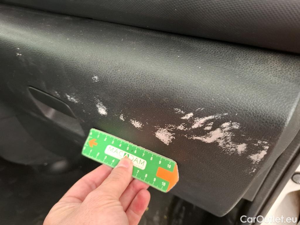  Renault  Trafic RENAULT  / 2019 / 4P / Fourgon tole FG GCF L1H1 1000 dCi 120 #10