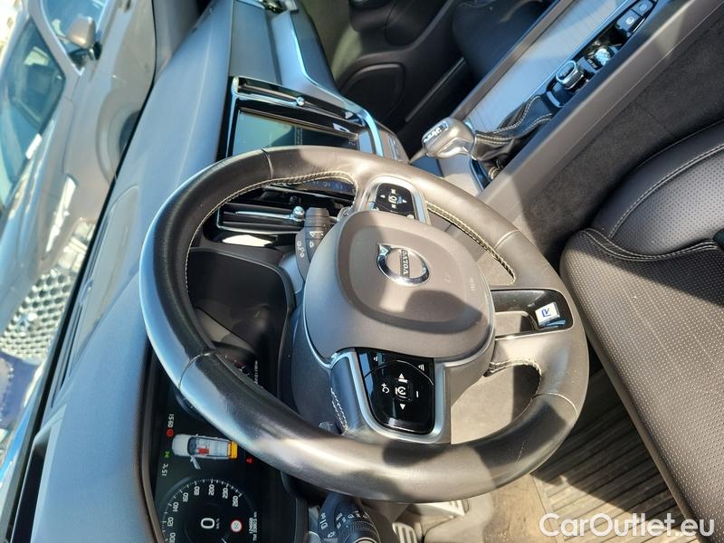  Volvo  V60  (2010)  T6 R-Design AWD AT #36