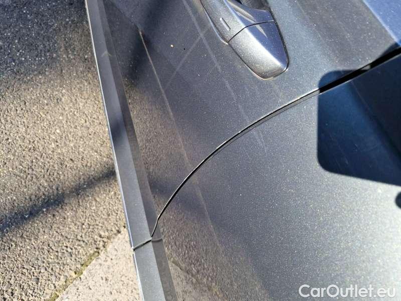  Skoda  Superb  Combi (3V5)(2015) Su.com.2.0TDI 147 4x4 L&K Aut #13