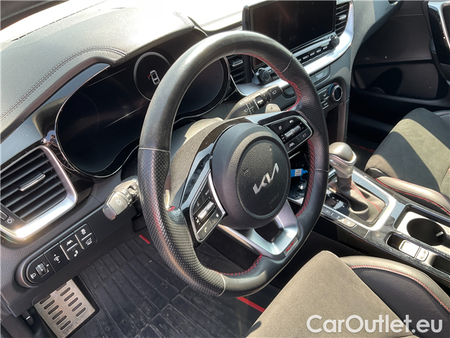  KIA  Cee'd ProCeed 1.6 T-GDI GT AT 5d #24