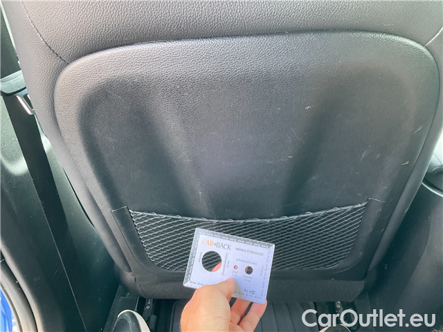  KIA  Cee'd ProCeed 1.6 T-GDI GT AT 5d #1