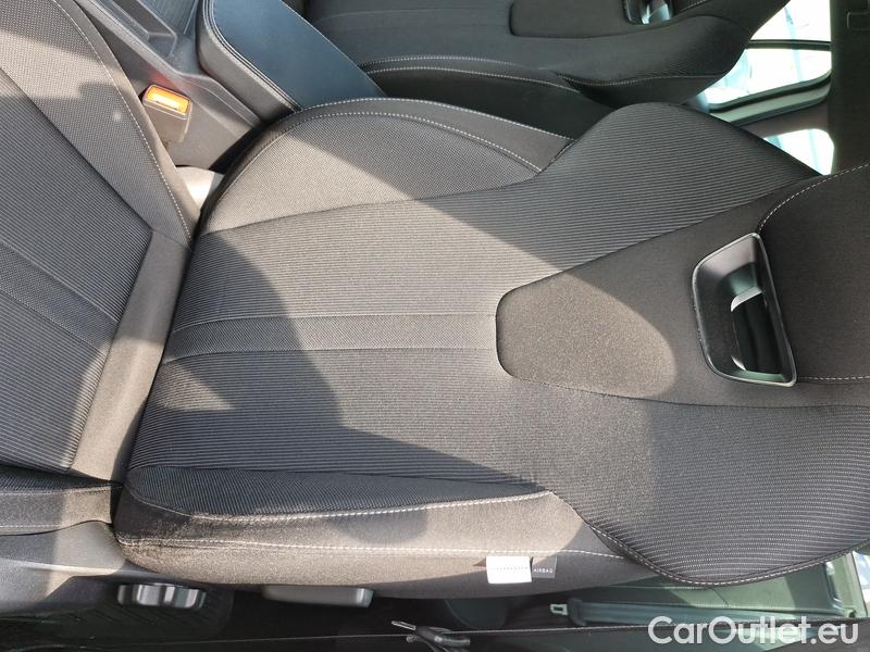  Skoda  Octavia  Combi (NX3)(2020) Oct.Combi 1.5TSI 110 Style Aut #14