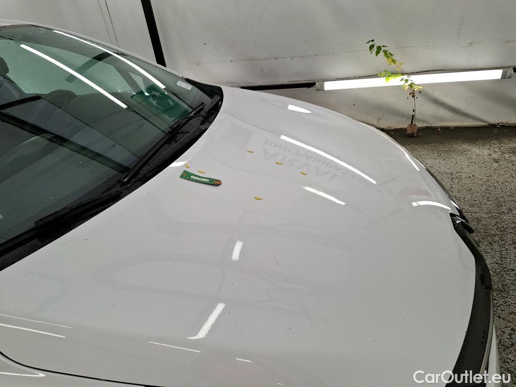  Renault  Clio  IV Air MediaNav 1.5 dCi 75CV BVM5 E6 #16