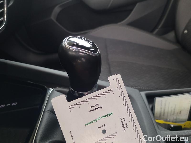  Skoda  Octavia  Combi (NX3)(2020) Oct.Combi 1.5TSI 110 Style #15