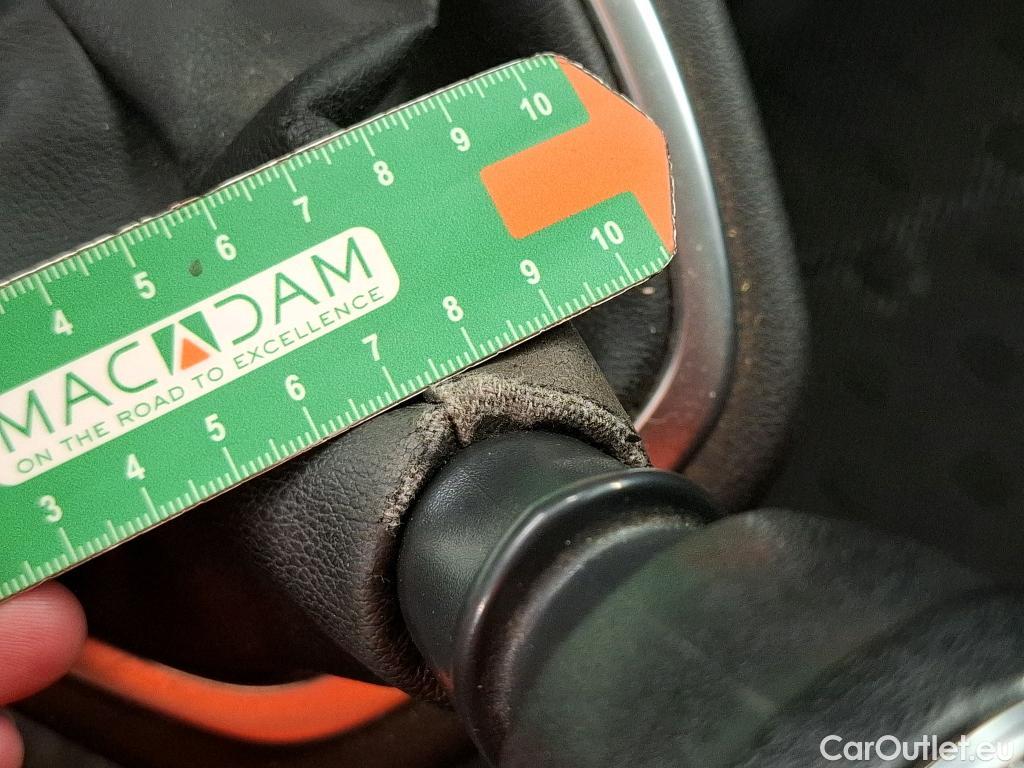  Renault  Trafic RENAULT  / 2019 / 4P / Fourgon tole FG GCF L1H1 1000 dCi 120 #26