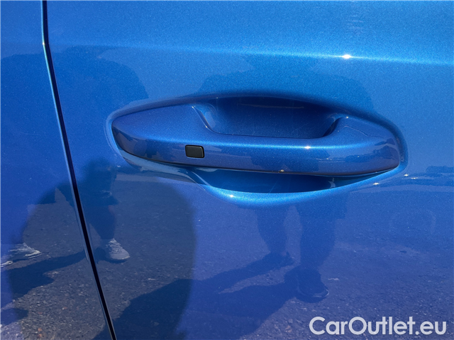  KIA  Cee'd ProCeed 1.6 T-GDI GT AT 5d #12