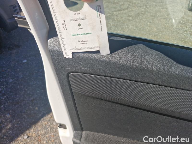  Skoda  Fabia  Combi (2015) Com.1.0TSI 70 Ambition 5d #6