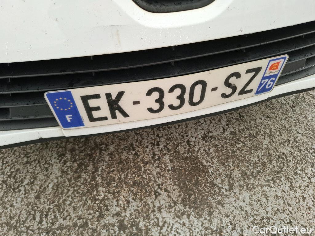  Renault  Clio  IV Air MediaNav 1.5 dCi 75CV BVM5 E6 #45