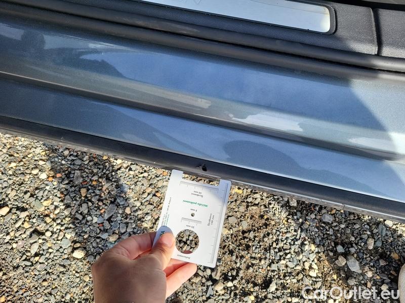  Volvo  V60  (2010)  T6 R-Design AWD AT #40