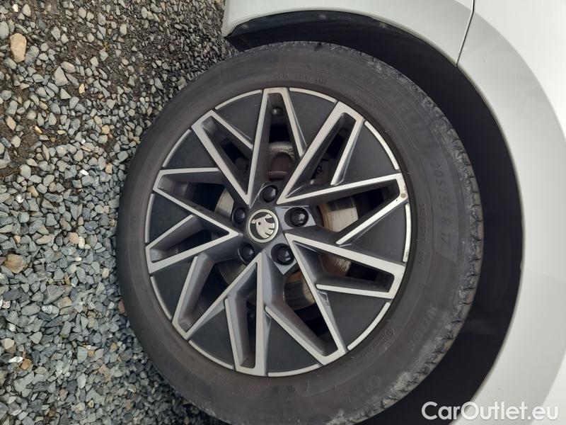  Skoda  Octavia  Combi (NX3)(2020) Oct.Combi 1.5TSI 110 Style #2