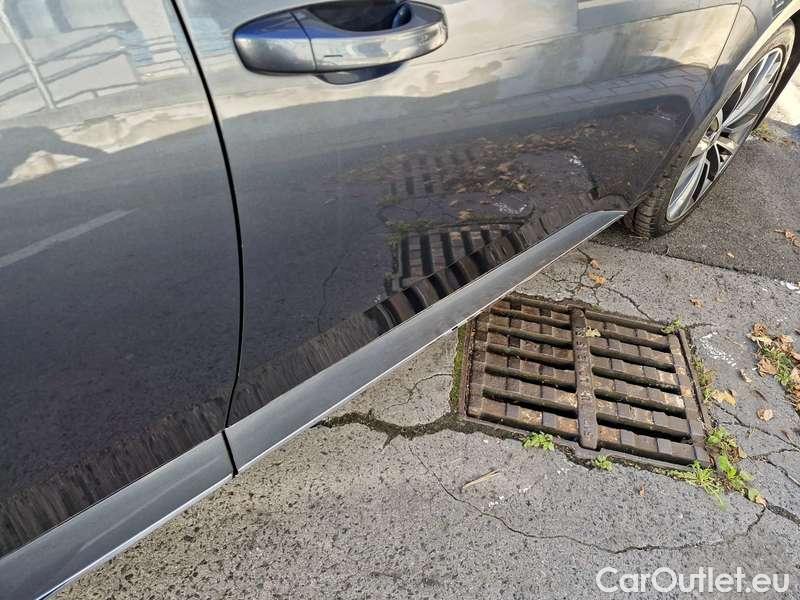  Skoda  Superb  Combi (3V5)(2015) Su.com.2.0TDI 147 4x4 L&K Aut #18