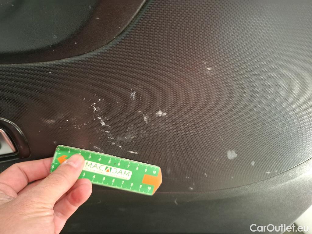  Renault  Trafic RENAULT  / 2019 / 4P / Fourgon tole FG GCF L1H1 1000 dCi 120 #16