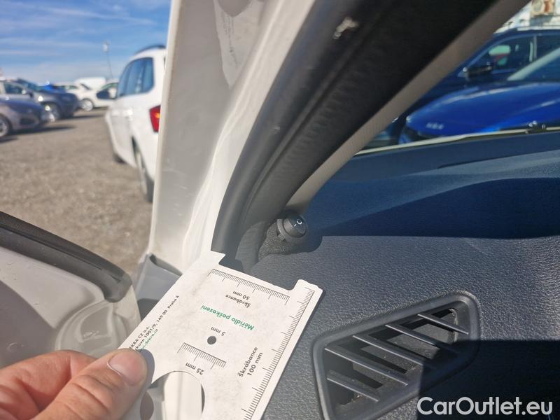  Skoda  Fabia  Combi (2015) Com.1.0TSI 70 Ambition 5d #13