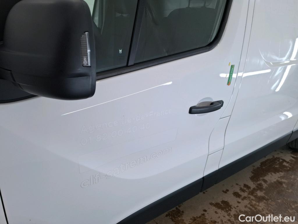  Renault  Trafic  Fourgon L2H1 3T Grand Confort 2.0 dCi 130CV BVM6 E6d #31