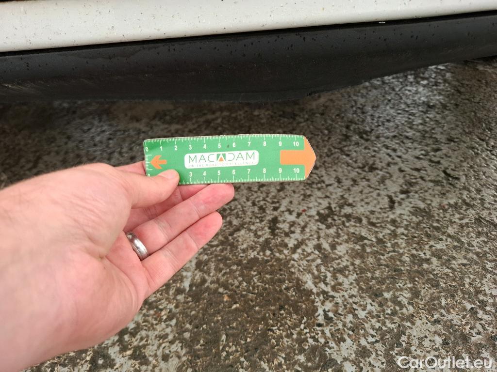  Renault  Clio  IV Air MediaNav 1.5 dCi 75CV BVM5 E6 #29