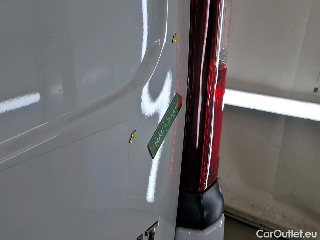  Renault  Trafic  Fourgon L2H1 3T Grand Confort 2.0 dCi 130CV BVM6 E6d #14