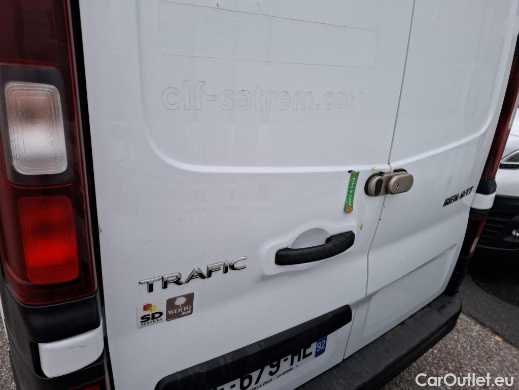  Renault  Trafic  Fourgon L2H1 3T Grand Confort 2.0 dCi 130CV BVM6 E6d #8