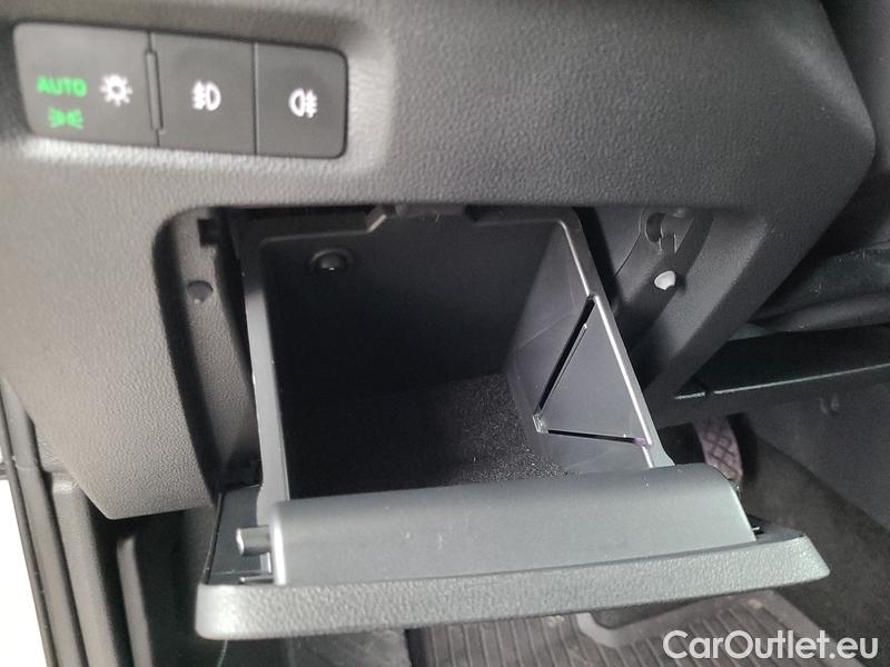  Skoda  Octavia  Combi (NX3)(2020) Oct.Combi 1.5TSI 110 Style #18