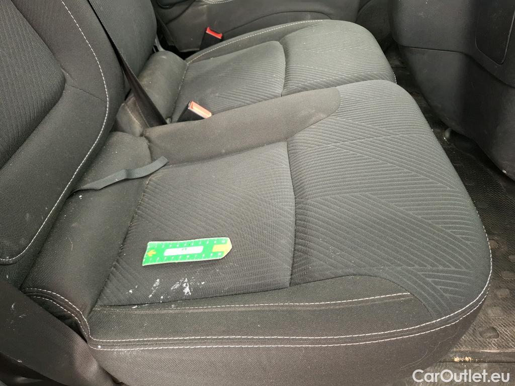  Renault  Trafic RENAULT  / 2019 / 4P / Fourgon tole FG GCF L1H1 1000 dCi 120 #17