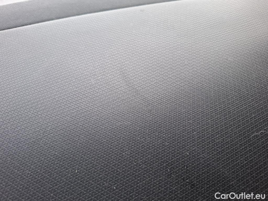  Renault  Clio  IV Air MediaNav 1.5 dCi 75CV BVM5 E6 #25