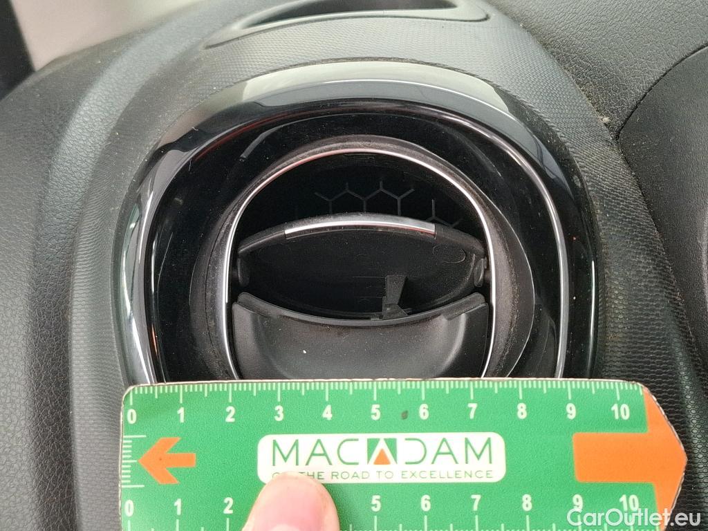  Renault  Trafic RENAULT  / 2019 / 4P / Fourgon tole FG GCF L1H1 1000 dCi 120 #34