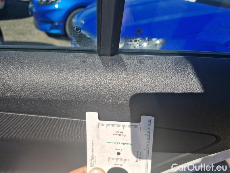  Skoda  Fabia  Combi (2015) Com.1.0TSI 70 Ambition 5d #21