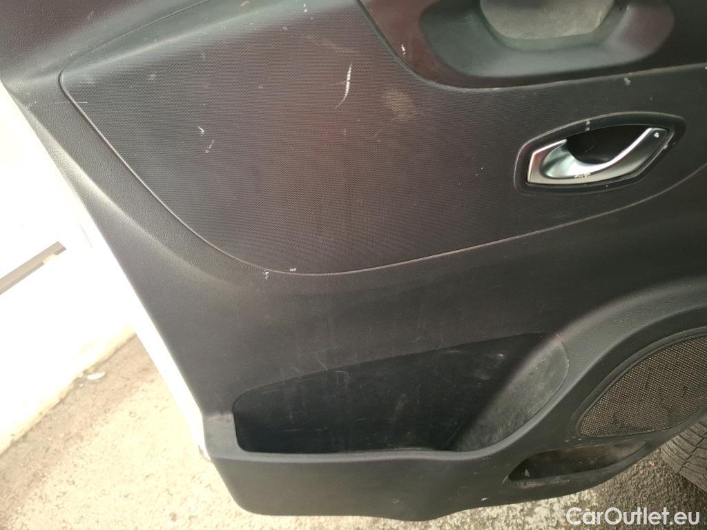  Renault  Trafic RENAULT  / 2019 / 4P / Fourgon tole FG GCF L1H1 1000 dCi 120 #19