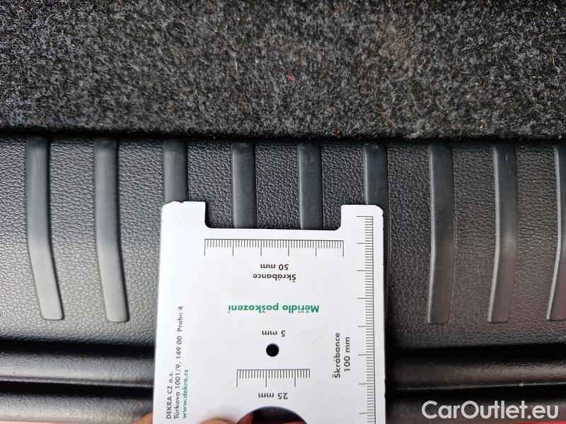  Skoda  KAMIQ -SUV (NW4) (2019)  1.5TSI 110 Monte Car. AT #15