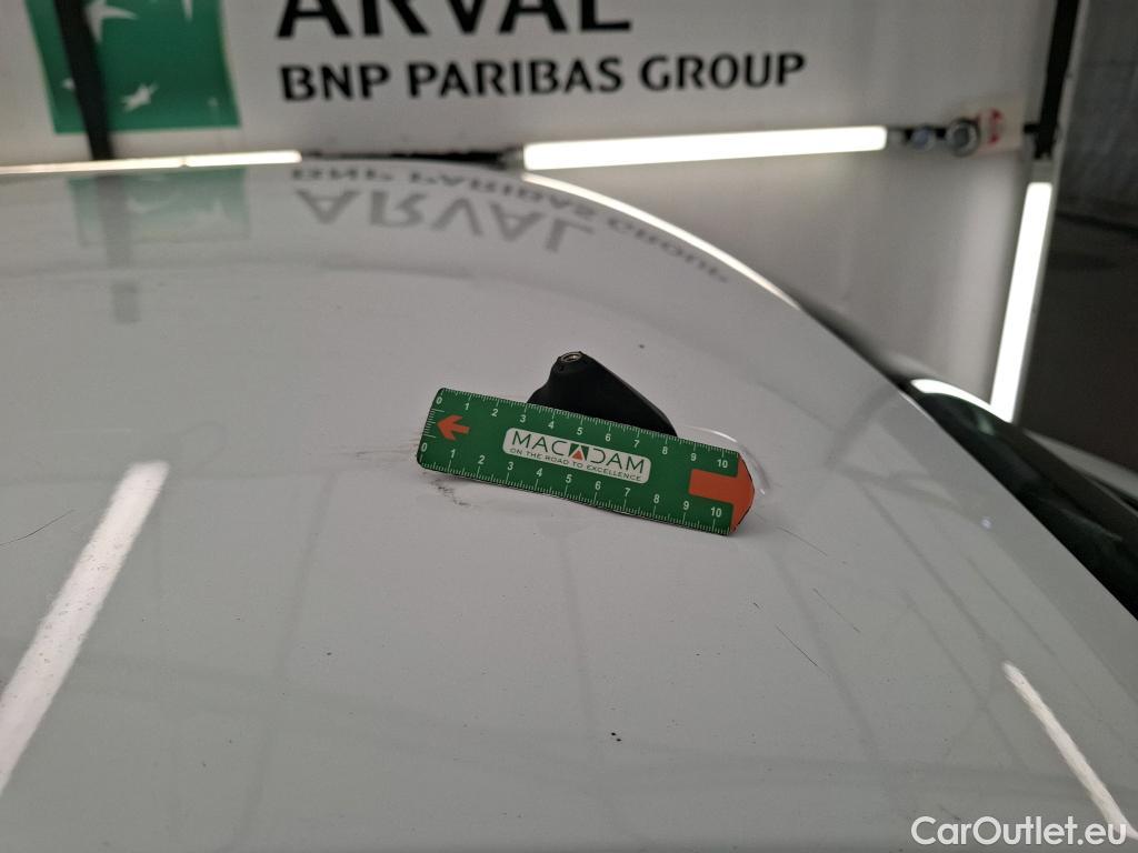  Renault  Trafic  III Fourgon Grand Confort L2H1 1200 1.6 dCi 145CV BVA6 E6dT #34