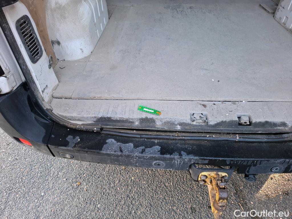  Renault  Master  III Fourgon L2H2 3 5 Grand Confort dCi 135CV BVM6 E6dT #32