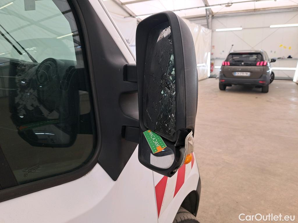  Renault  Master  Fourgon L2H2 3 5 Grand Confort dCi 130CV BVM6 E6 #41