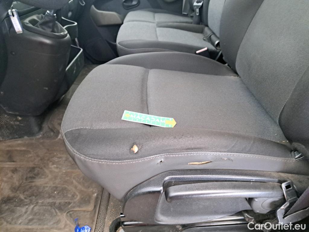  Renault  Master  Fourgon L2H2 3 5 Grand Confort dCi 130CV BVM6 E6 #25