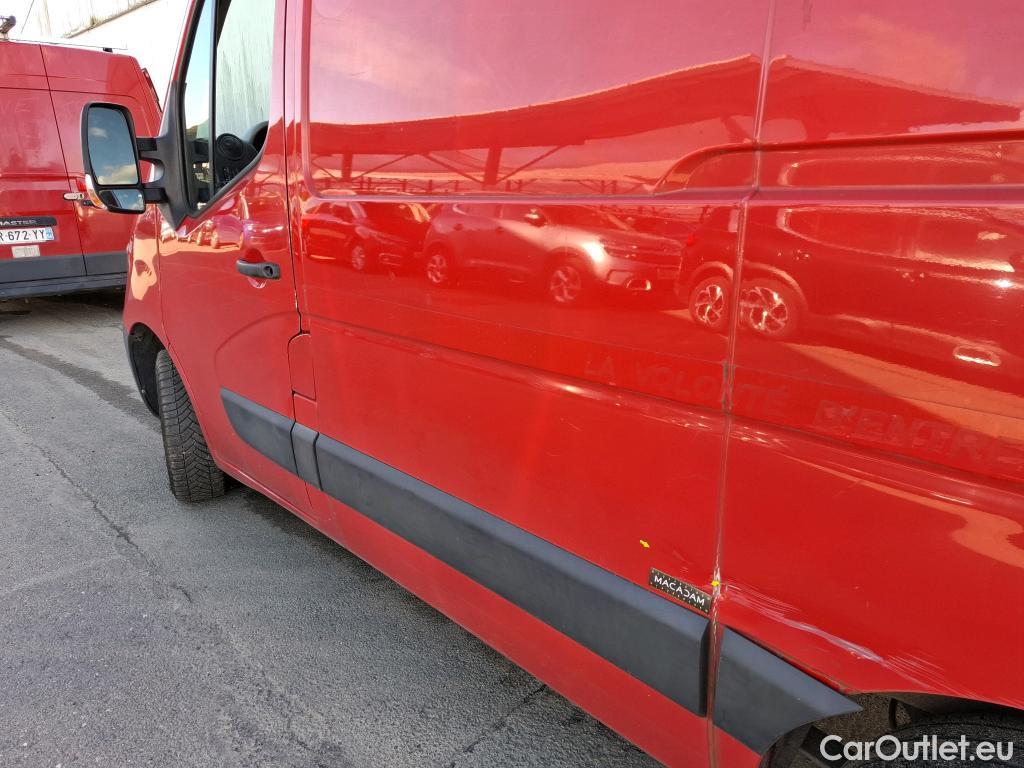  Renault  Master RENAULT  VU 4p Fourgon FG GCf TracF3500 L1H1 dCi110 S&S #8