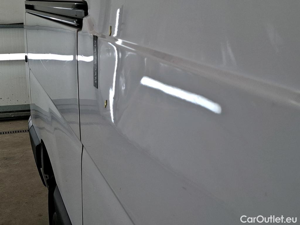  Renault  Master RENAULT   2019  4P  Fourgon tole  SL PRO F3500 L2H2 dCi 135SL #8