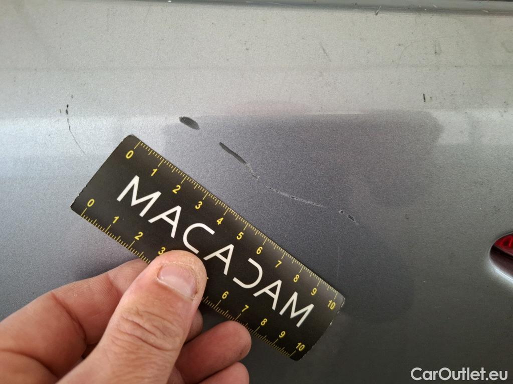  Peugeot  208  Affaire Premium Pack 1.5 HDi 100CV BVM5 E6dT #37