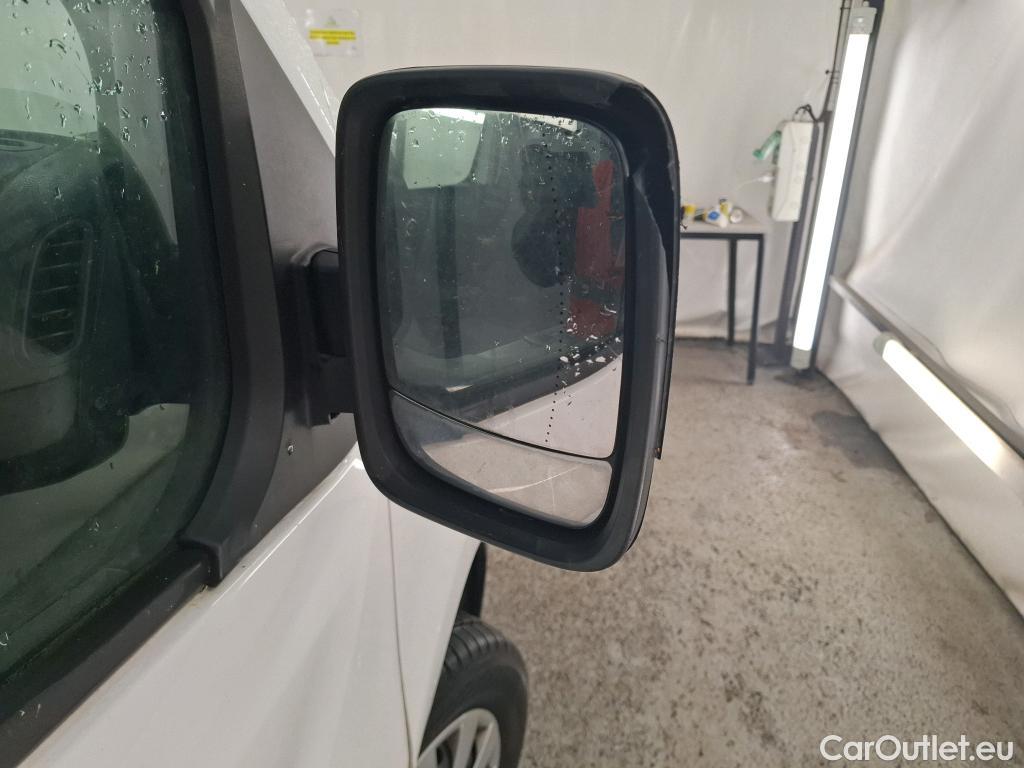  Renault  Trafic  Fourgon Grand Confort L1H1 1000 1.6 dCi 145CV BVA6 E6dT #37