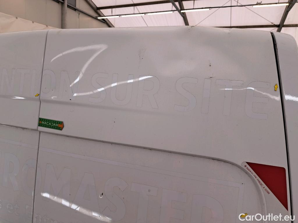  Renault  Master  Fourgon L2H2 3 5 Grand Confort dCi 130CV BVM6 E6 #9