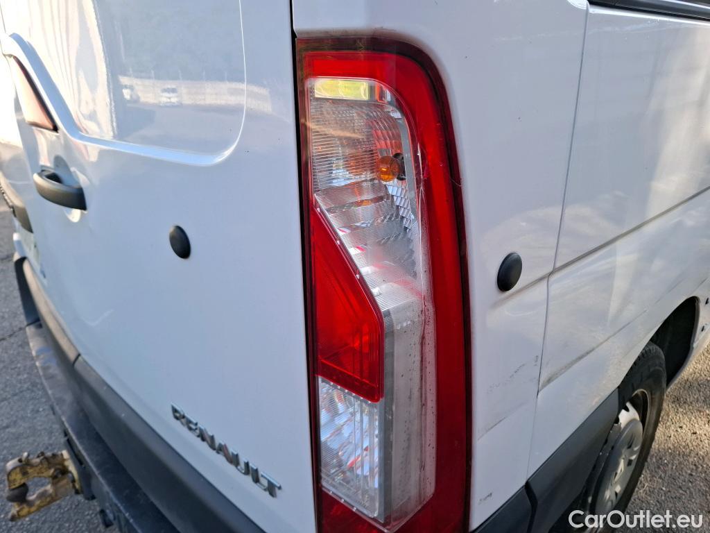  Renault  Master  III Fourgon L2H2 3 5 Grand Confort dCi 135CV BVM6 E6dT #30