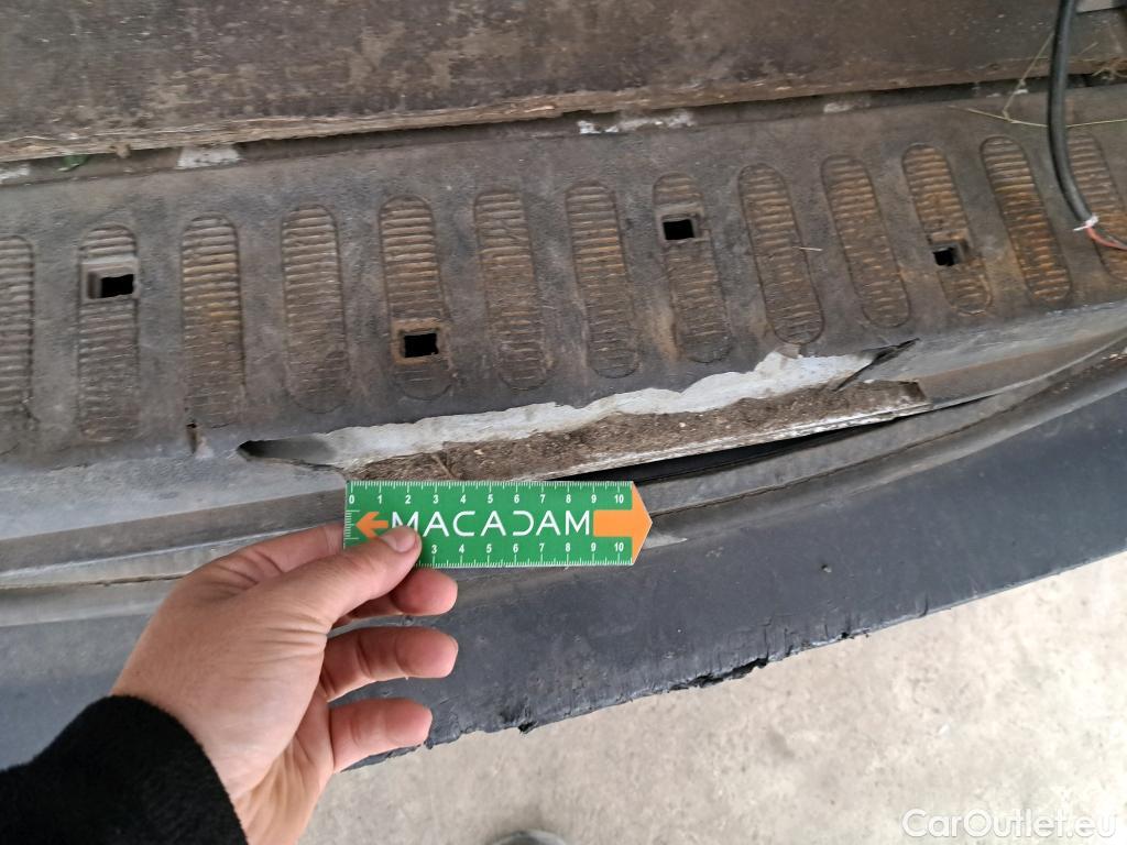  Renault  Master  Fourgon L2H2 3 5 Grand Confort dCi 130CV BVM6 E6 #76