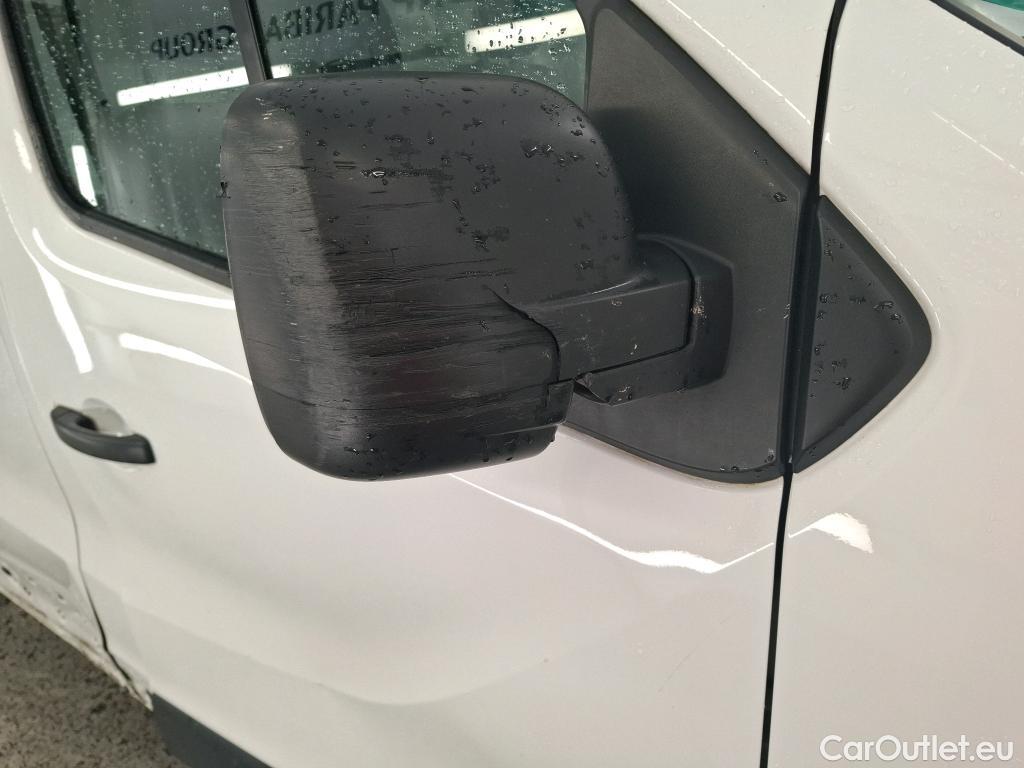  Renault  Trafic  Fourgon Grand Confort L1H1 1000 1.6 dCi 145CV BVA6 E6dT #52