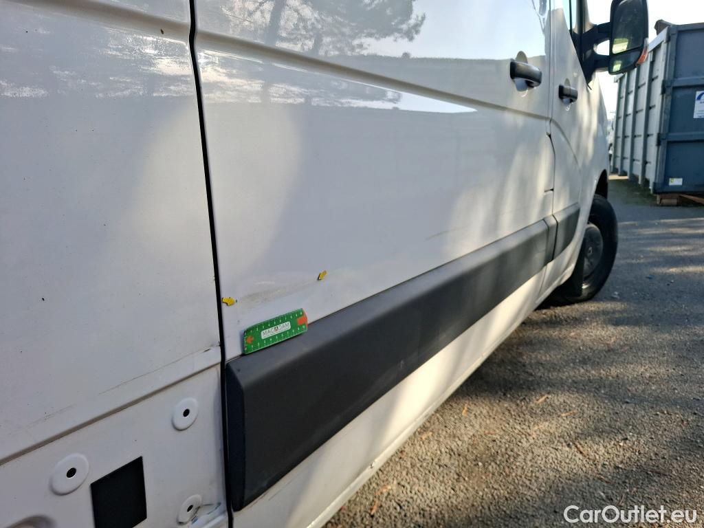  Renault  Master  III Fourgon L2H2 3 5 Grand Confort dCi 135CV BVM6 E6dT #19
